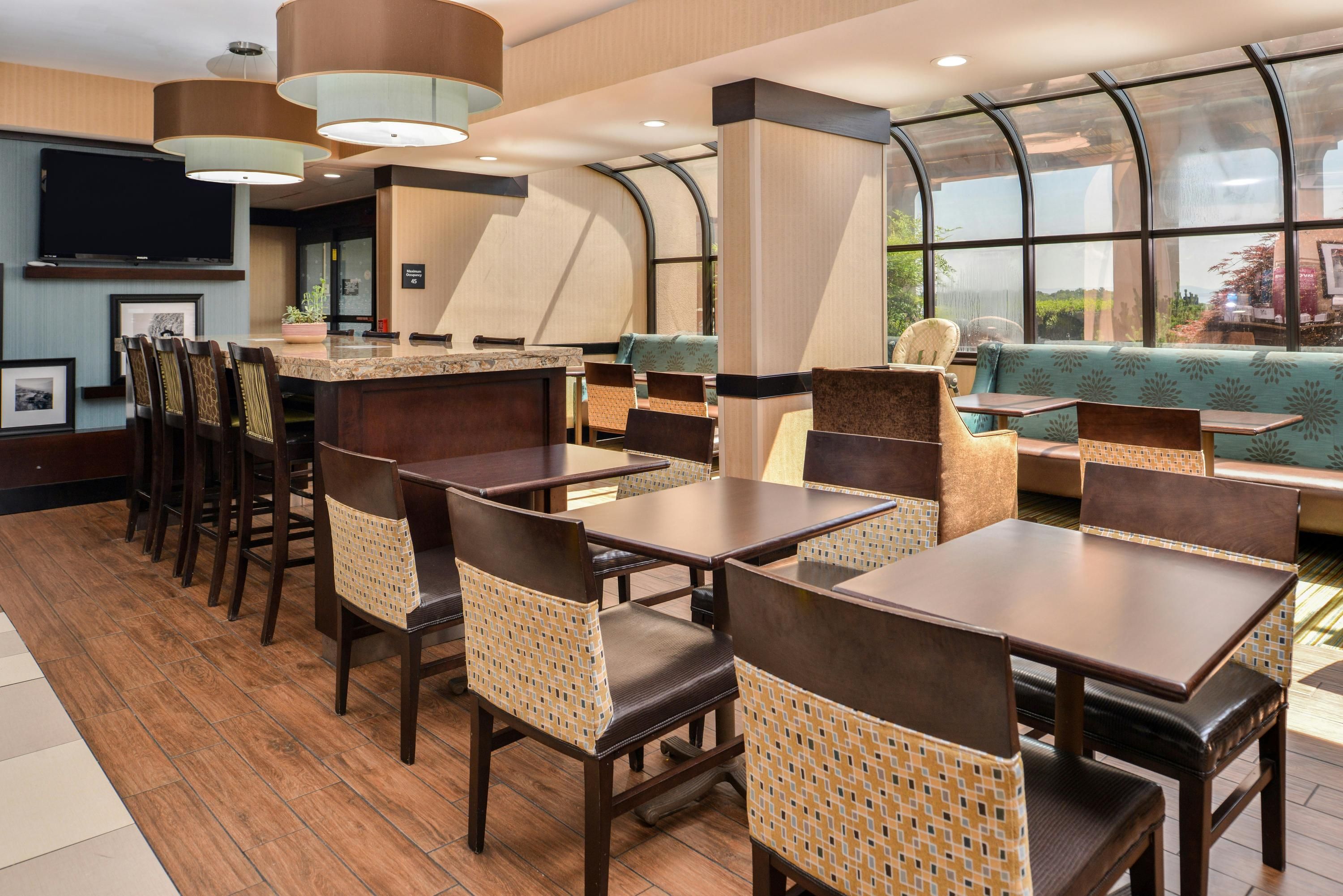 Hampton Inn Staunton - Staunton - Restaurante