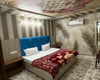 Tejas Dream House B&B - Amritsar - Bedroom