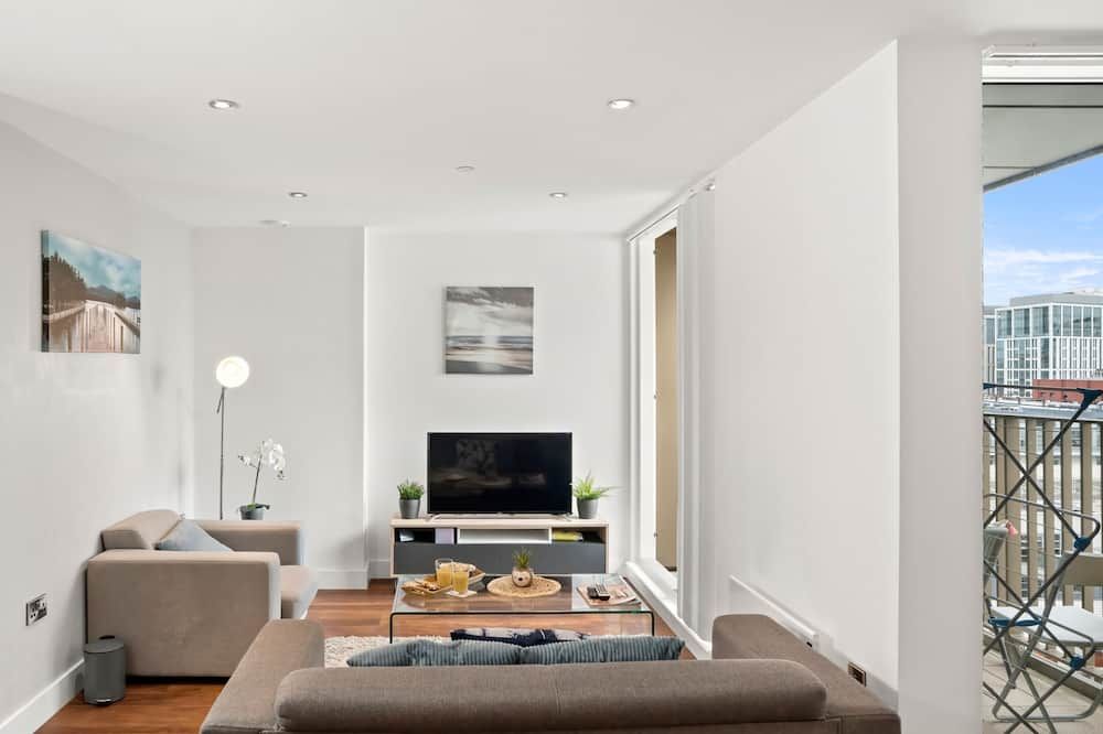 Modern 2-Bed Apartment with Large Balcony - מנצ'סטר - סלון