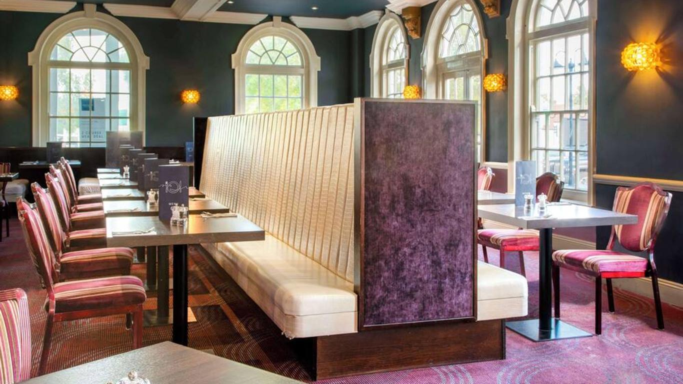 London Croydon Aerodrome Hotel, BW Signature Collection