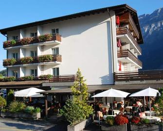 Hotel Brienz - Brienz - Gebäude