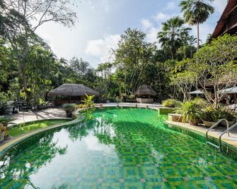 River Kwai Resotel - Sai Yok - Басейн