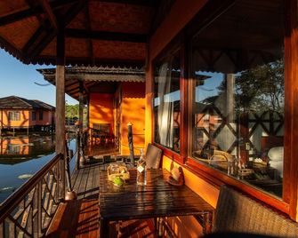 Viewpoint Ecolodge - ניונג שווה - מרפסת