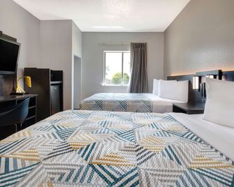 Motel 6-San Antonio, Tx - South - סן אנטוניו - חדר שינה