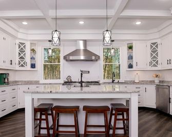 Ridgeline Retreat | Craftsman bungalow luxury! - Mount Jackson - Cocina