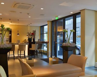 Hotel Santo - Colonia - Ingresso