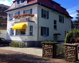 Hotel Neuhofer Am Sudpark - Bad Nauheim - Building