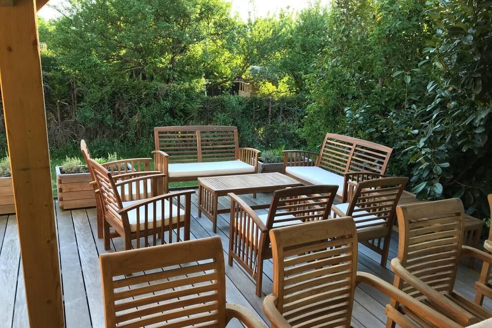 The Eglantine Suite Superior Garden View Suite - Saarburg - Innenhof
