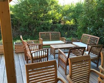 The Eglantine Suite Superior Garden View Suite - Saarburg - Innenhof