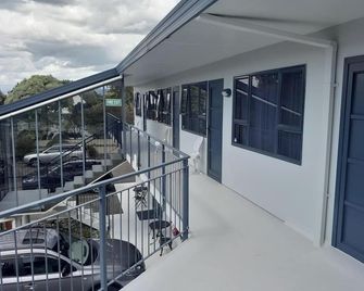 A'abode Motor Lodge - Palmerston Norte - Balcón