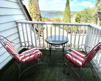 Arrowhead Lake Inn - Lake Arrowhead - Balcony