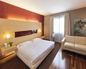 Inverigo Hotel - Inverigo - Slaapkamer