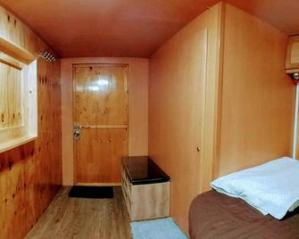 Samui Camping Farm - Ko Samui - Slaapkamer