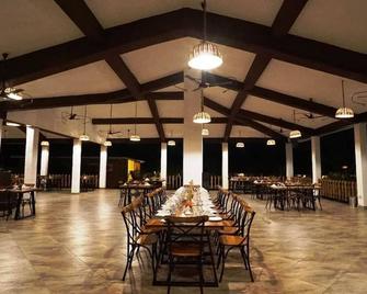 Anaya Resort - Bilāspur - Restaurant
