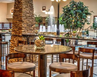 Radisson Hotel Fort Worth Fossil Creek - Fort Worth - Bar