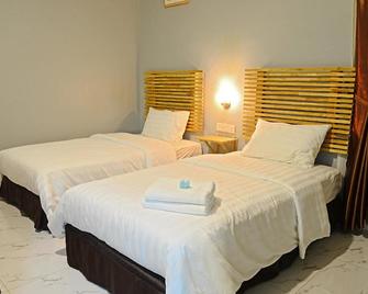 Hotel Mesra - Alor Setar - Schlafzimmer