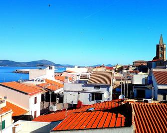 Alguer Guest House - Alghero - Balcony