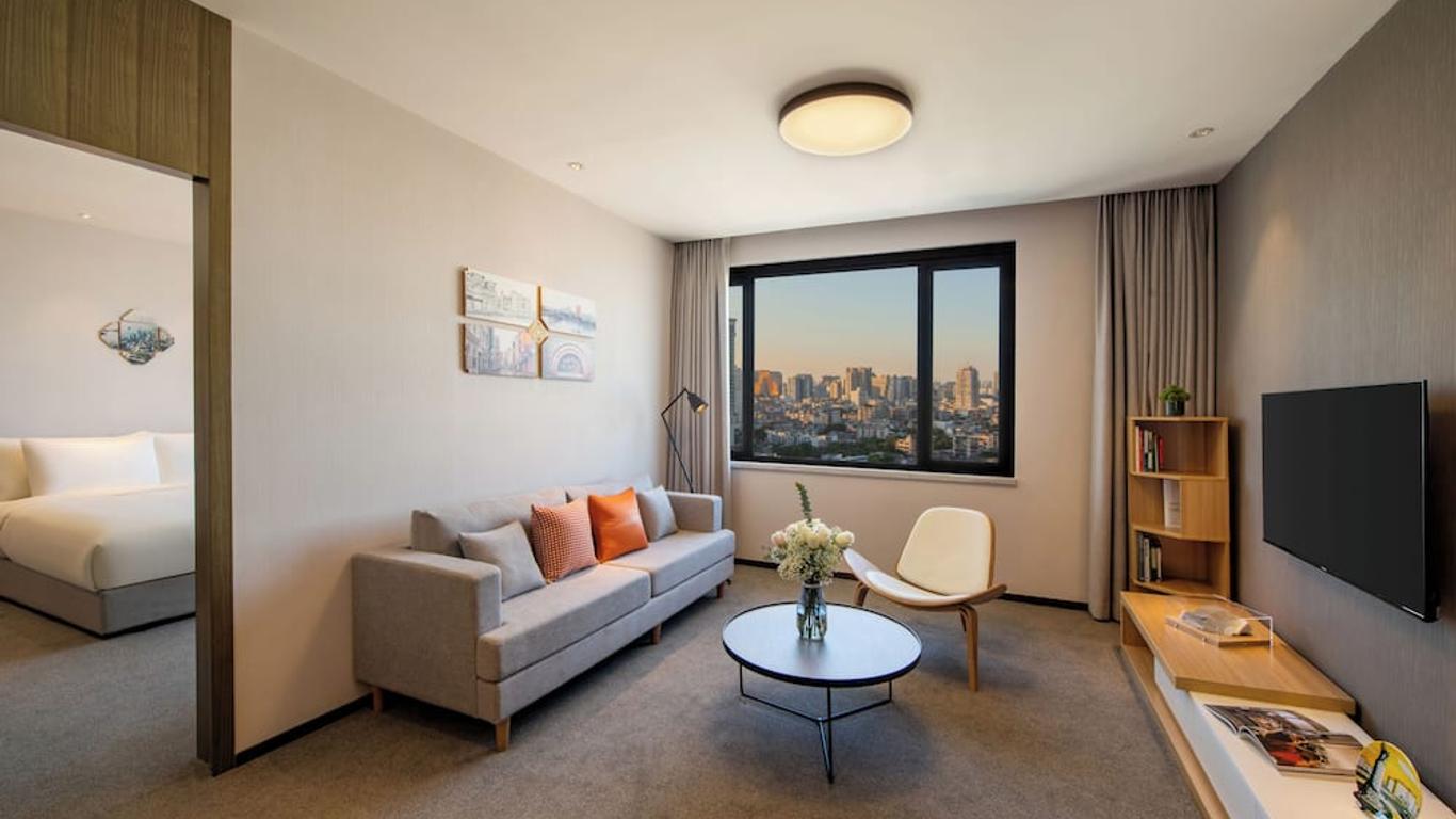 Guangzhou Hotel - Canton Fair Free Shuttle Bus