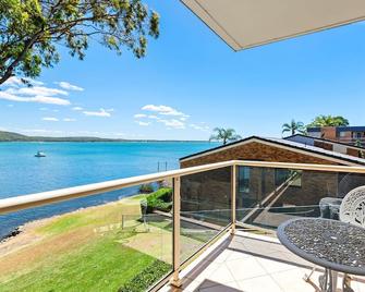 Waterfront Apartment - Soldiers Point - Soldiers Point - Balcon