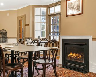 Grand View Hotel - Wentworth Falls - Ресторан