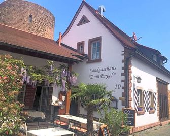 Landgasthaus Zum Engel - Neuleiningen - Building