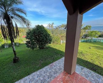 Lake Arenal- Garden Villa - Tronadora - Balcón