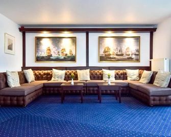 普羅門那登上將酒店 - 班辛 - 客廳