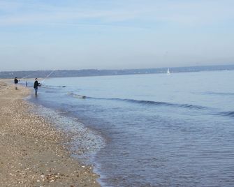 Oceanfront lodging near the landing beaches - Quinéville - Plage