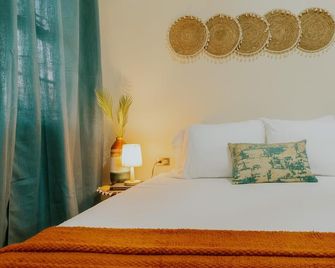 Tropical Nest Arima Near Airport Self Check-In - Arima