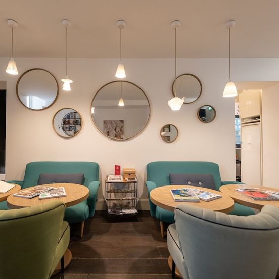 Lounge view of 1er Etage Marais