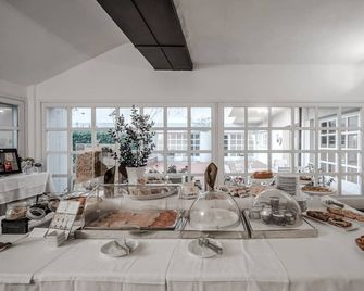 Hotiday Room Collection - Sarzana - Sarzana - Buffet