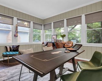 Fun Cozy Memphis Getaway Close to Beale Street! - Memphis - Dining room