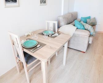 Sitito Vera Y Mar Studio - Fuengirola - Essbereich