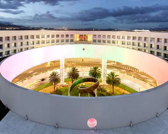 NH Collection Mexico City Airport T2 - מקסיקו סיטי - בניין