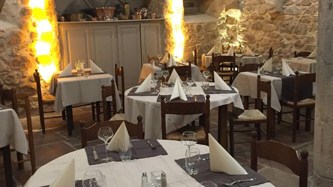 La Cour du Bailli Suites & Spa