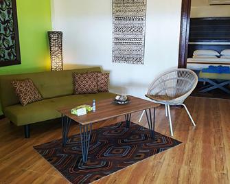 Balai sa Baibai - Mambajao - Living room