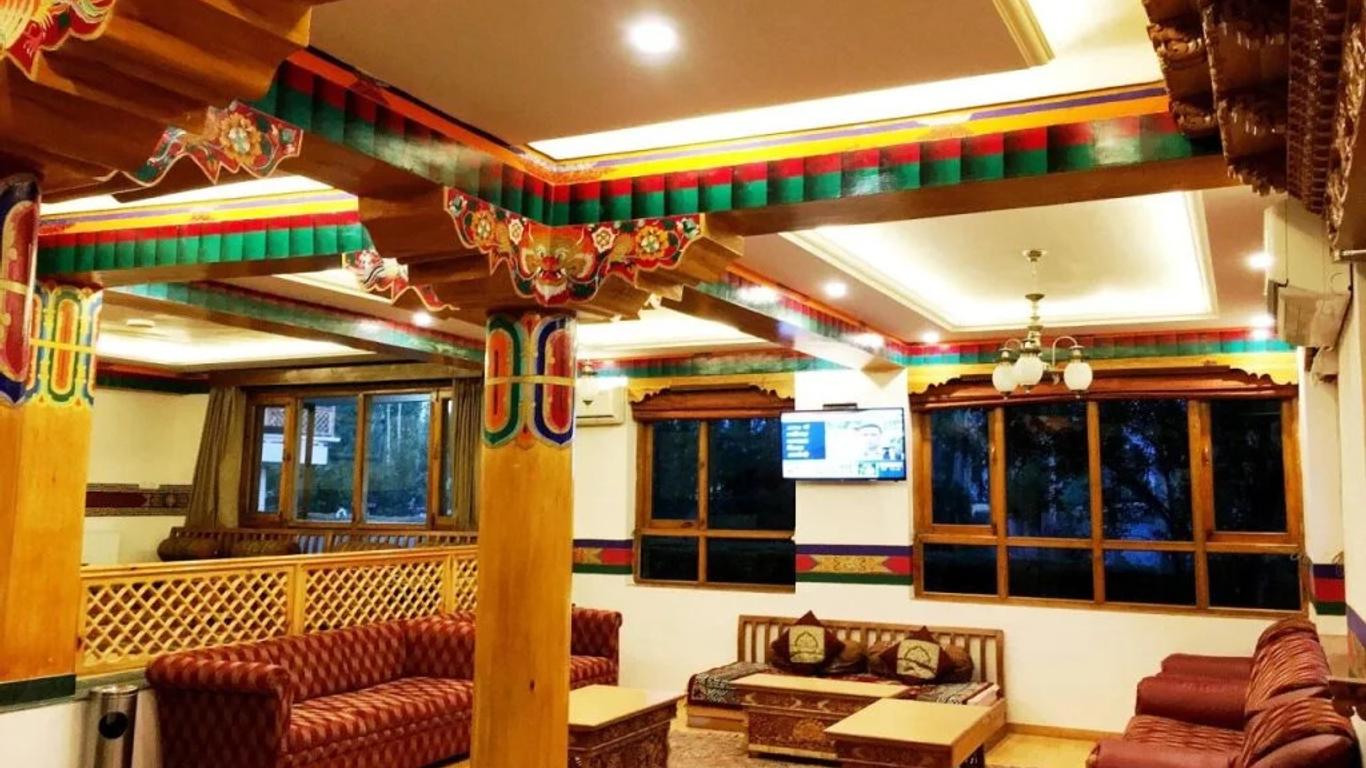 Hotel Caravan Centre