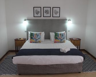 Wharf Side Inn - Pemba - Ložnice