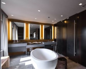 Tufenkian Historic Yerevan Hotel - เยเรวาน - ห้องน้ำ