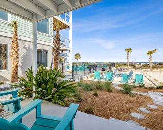 Flamingo Loft - Charming Oceanfront Loft - Multiple Decks - Private Beach Access - Fernandina Beach - Μπαλκόνι