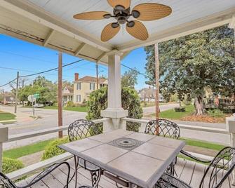 Historic Southern Home - close to downtown and GSU - Statesboro - Restaurant