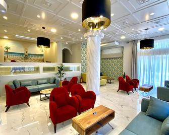 Paloma Blanca - Dassia - Lounge