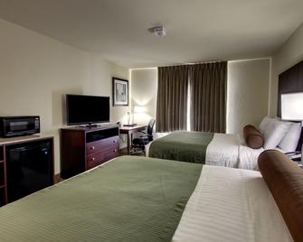 Cobblestone Hotel & Suites - Newton - Newton - Bedroom