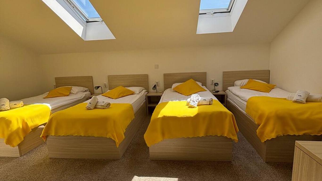 London Rooms Zagreb Airport