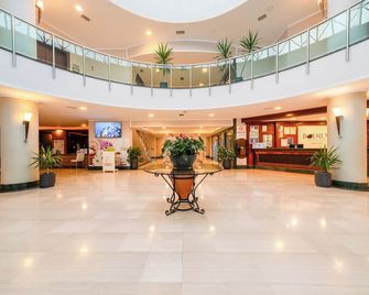 Bodrum Holiday Resort & Spa - Bodrum - Aula