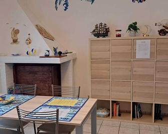 Holidays at the Dock - Fiumicino Airport - Fiumicino - Sala pranzo