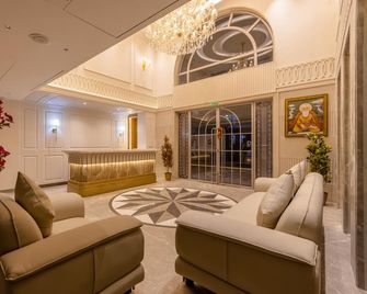 The Delhi Dreams - A Luxury Hotel - Nueva Delhi