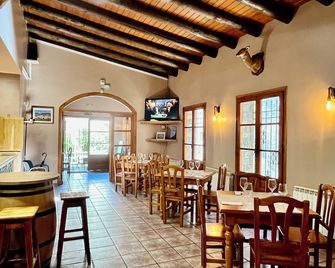 Posada Ostablaus - Longas - Restaurant