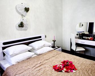 Hotel Prestige - Barnaul - Bedroom