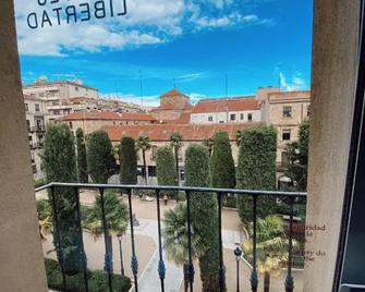 Salamanca Suites Libertad - Salamanca - Balcón